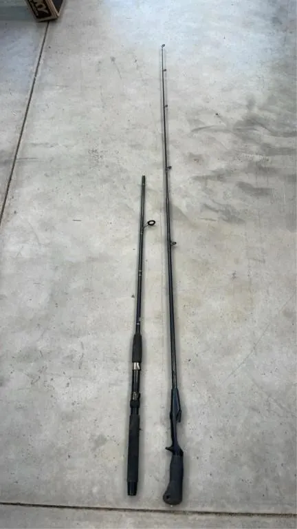 Black Fox 5�6� spincast medium action rod