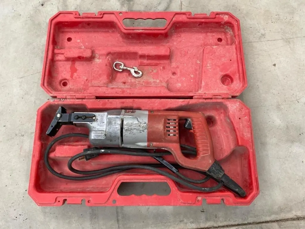 Milwaukee corded sawzall