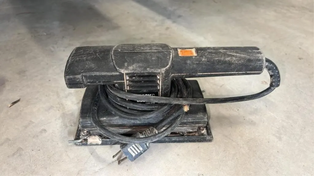 Black&Decker finishing sander
