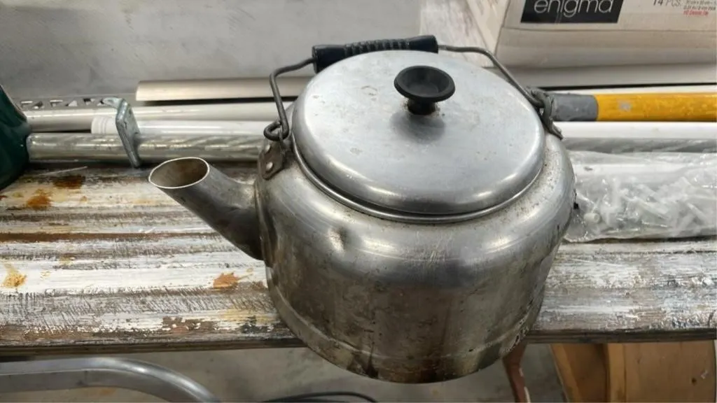 8.5in d aluminum stovetop kettle