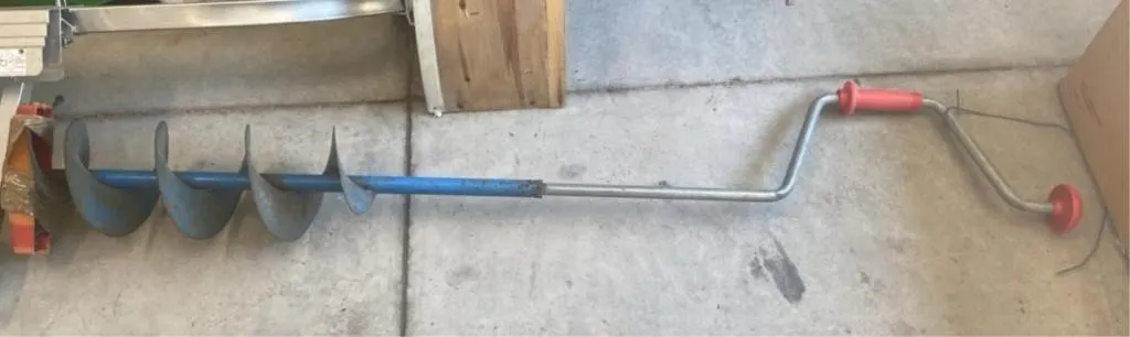 Manual auger