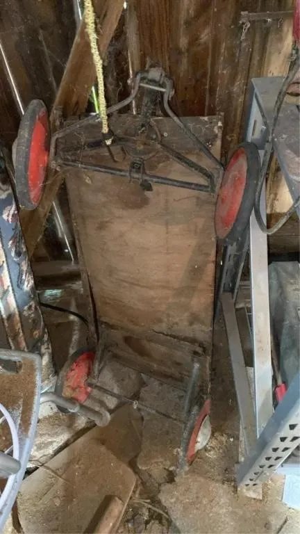 Antique wagon