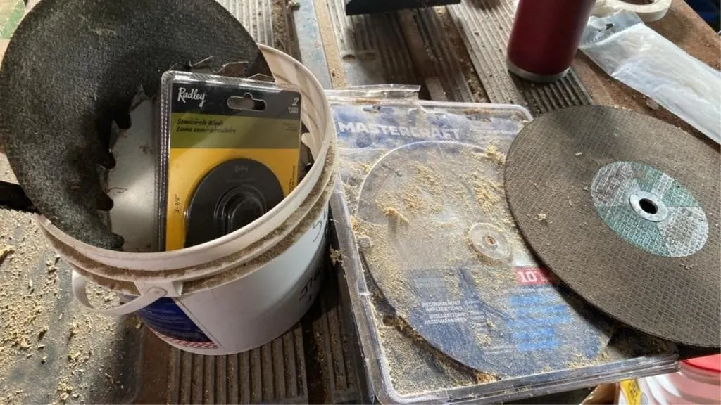 Saw blades