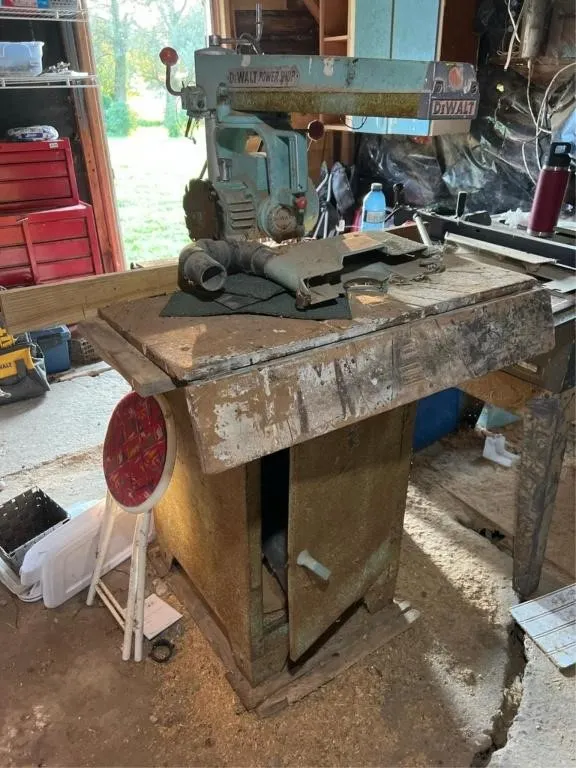 DeWALT PowerShot radial arm saw - as is