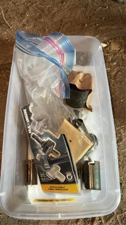 Hole saw drill bits