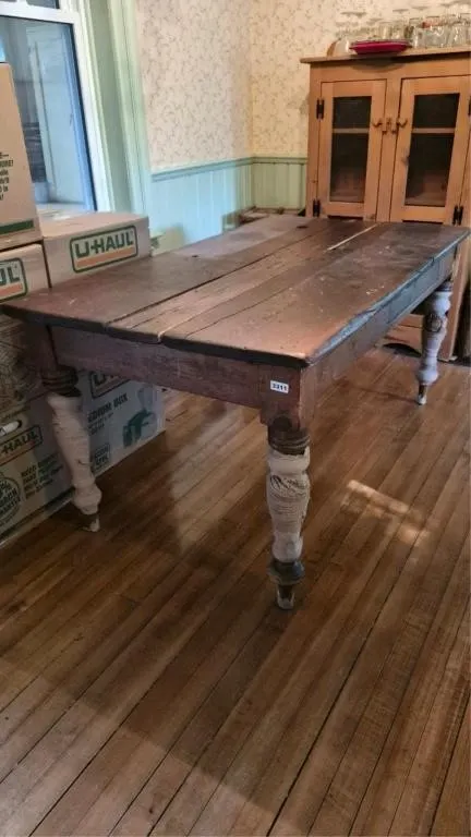 Harvest Table