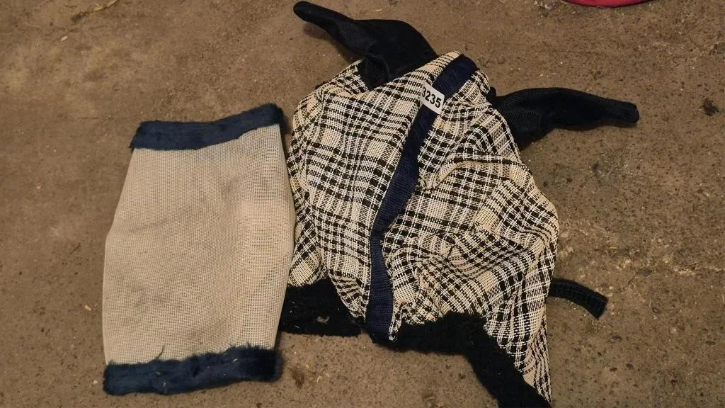 2 Fly Masks