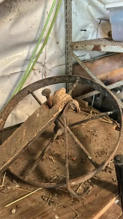 Steel antique wheel