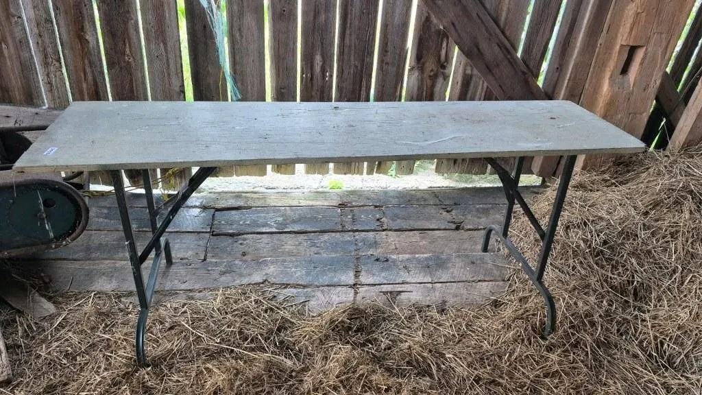 Folding Table