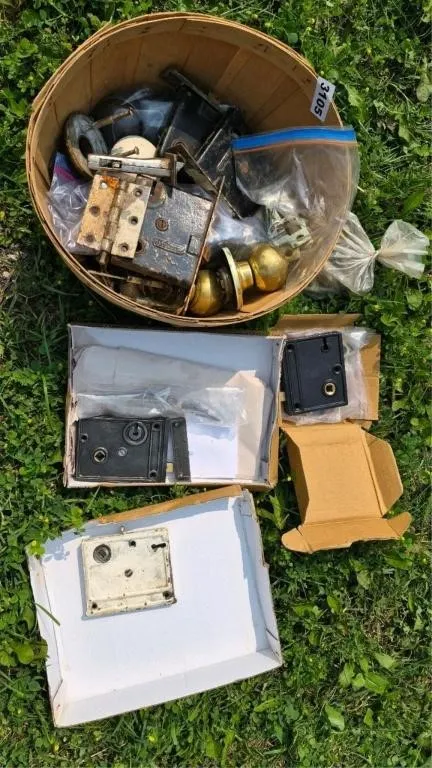 Antique Door Knob Sets