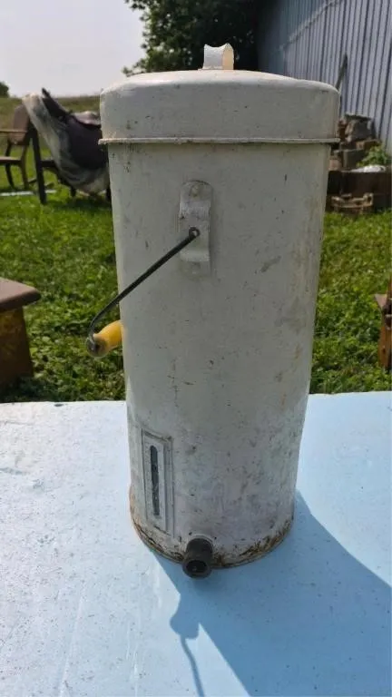Galvanized Milk Creamer