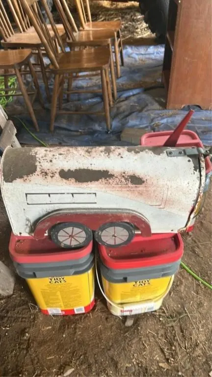 Horse trailer mail box
