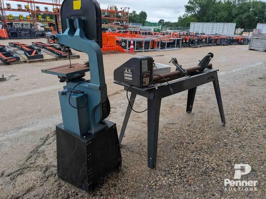 *Wood Lathe & Band Saw w/ Lathe Chisels