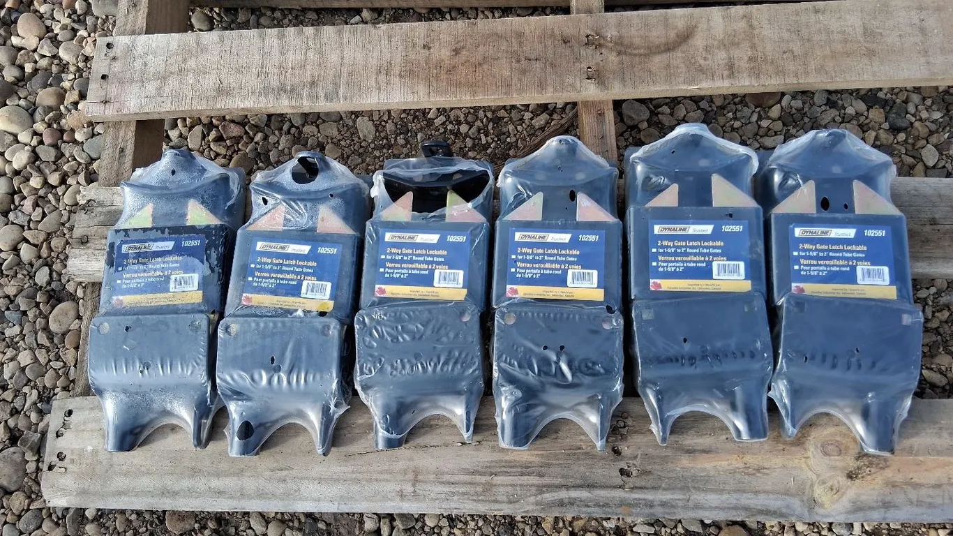 6- Dynaline Gate Latches