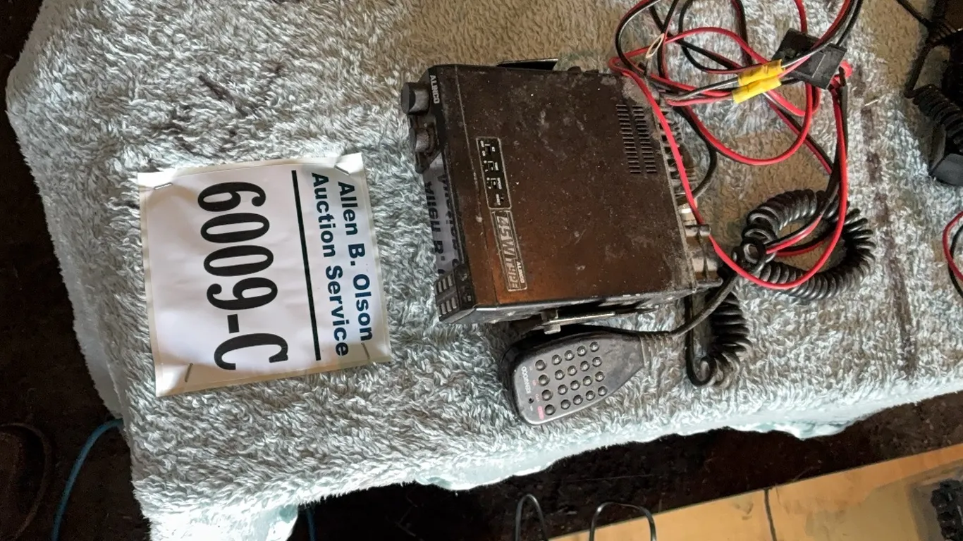 HAM RADIO EQUIPMENT - DISPERSAL FOR CLARENCE YOUNG - SOLD OFFSITE EDBERG, AB