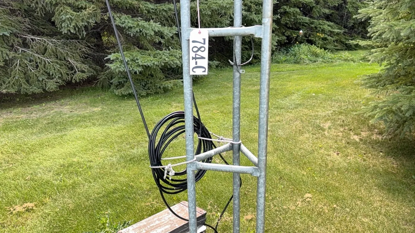 ANTENNA TOWER (REQUIRES DISASSEMBLY) - DISPERSAL FOR CLARENCE YOUNG - SOLD OFFSITE - EDBERG, AB