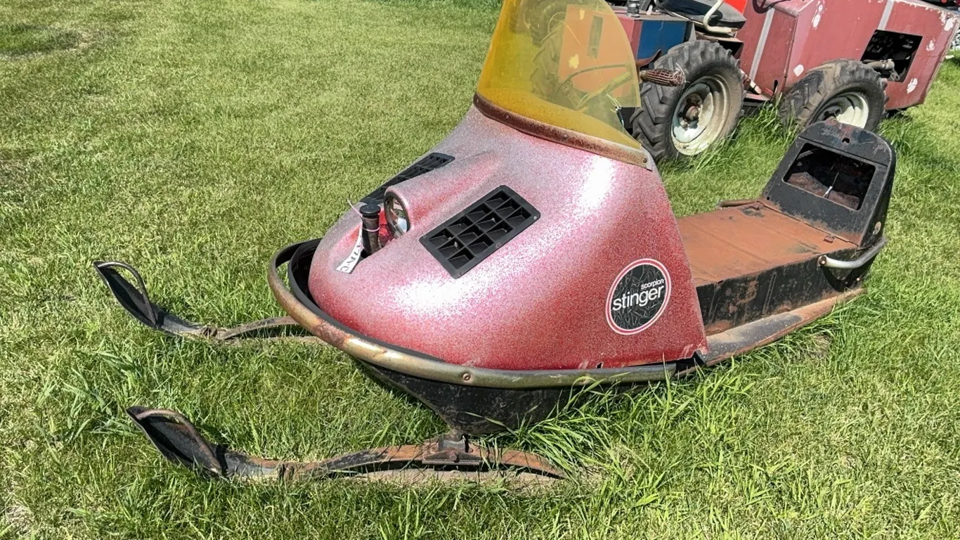 SNOWMOBIKE - NOT RUNNING - DISPERSAL FOR CLARENCE YOUNG - SOLD OFFSITE - EDBERG, AB