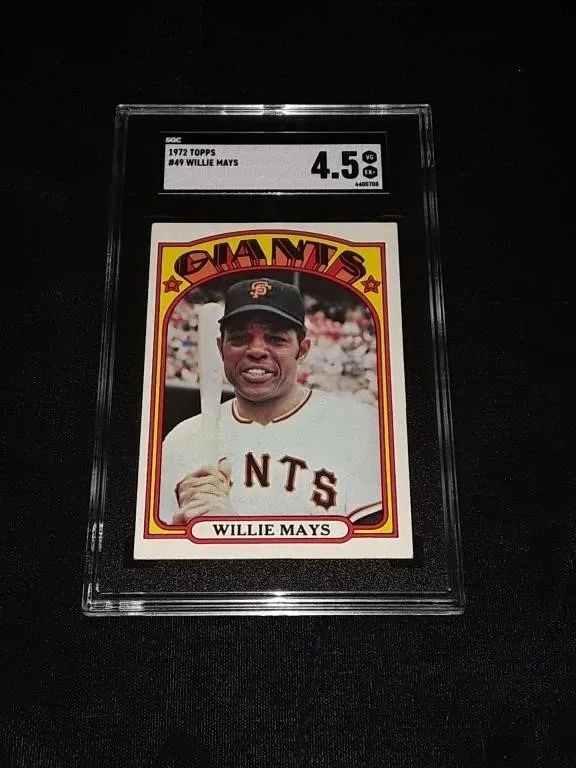 1972 Topps Willie Mays SGC 4.5