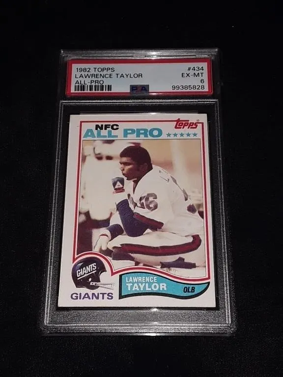 1982 Topps Lawrence Taylor PSA 6