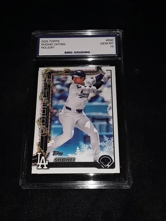 Shohei Ohtani 2025 Topps Holiday GEM MT 10