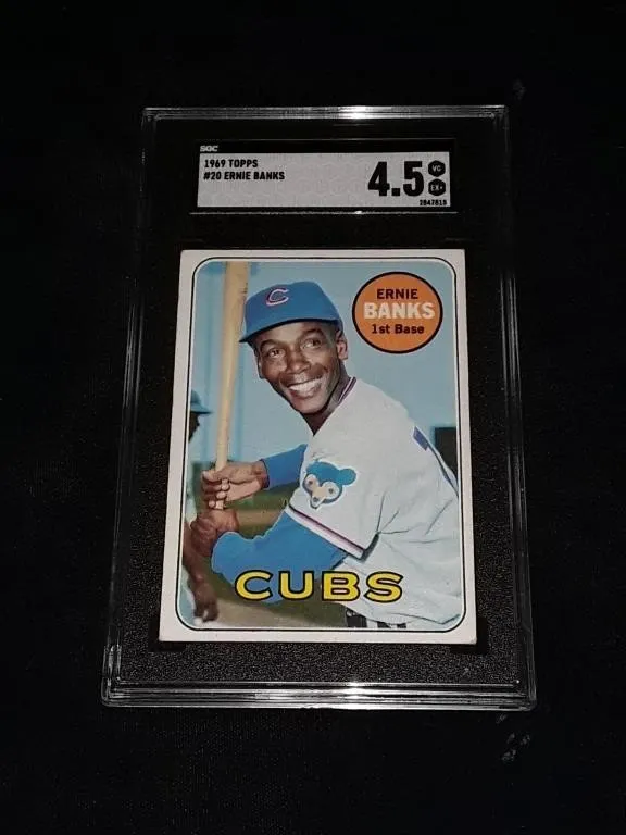 1969 Topps Ernie Banks SGC 4.5