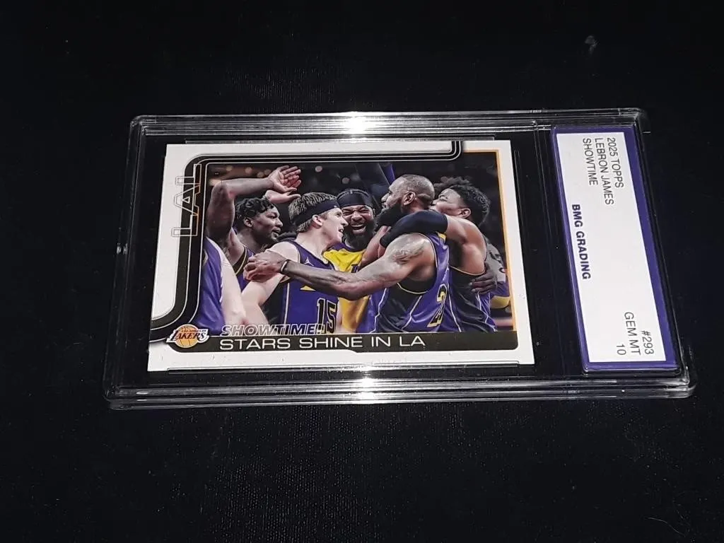 Lebron James 2025 Topps Showtime GEM MT 10
