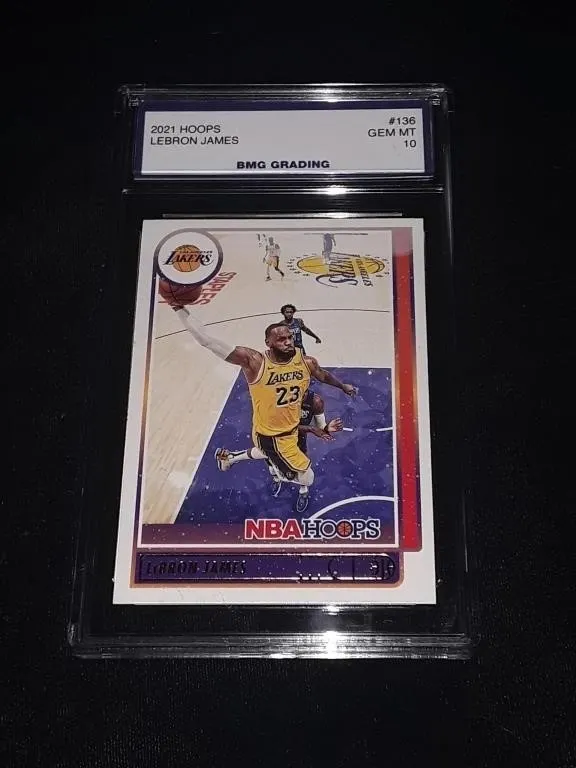 Lebron James 2021 Hoops GEM MT 10