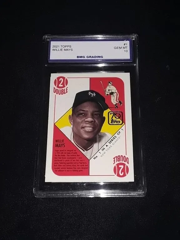 Willie Mays 2021 Topps GEM MT 10