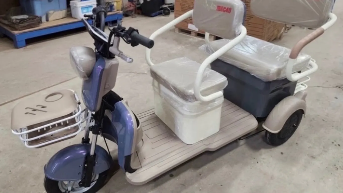 Unused Unassembled 2026 IRGC40 Green Electric Scooter