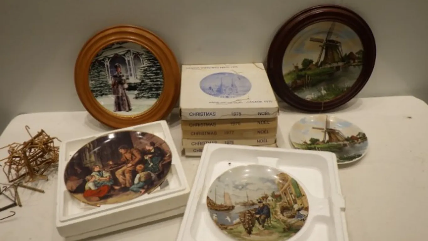 Christmas Collector Plates