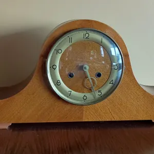 Mantel Clock