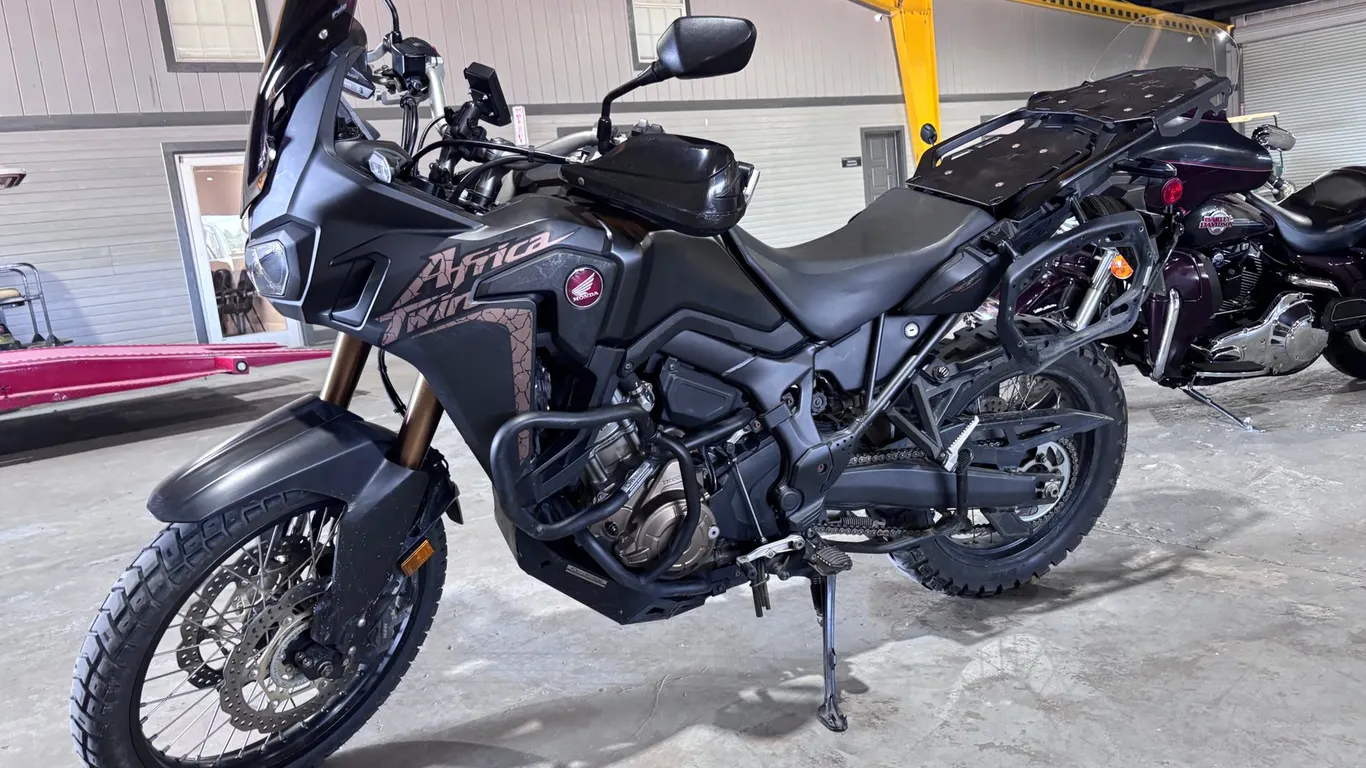 2018 HONDA CRF1000