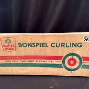 WHITE ROSE TABLETOP CURLING GAME