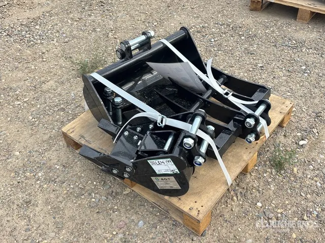 Quantity of (5) 2026 AGT 12EX-SET5 Mini Excavator Attachment Set (Unused)
