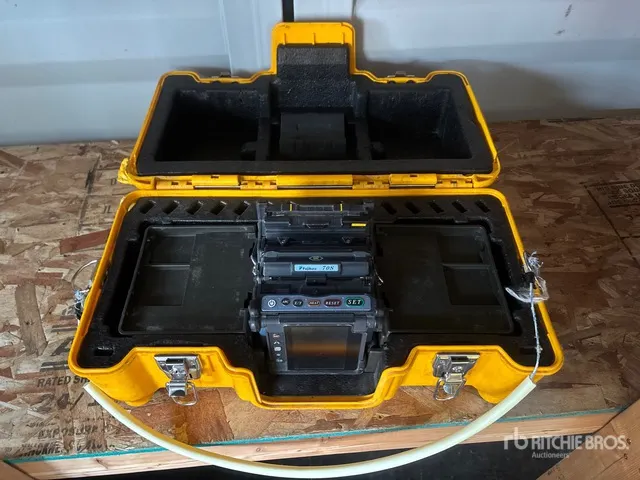 Fujikura 70S Fusion Splicer