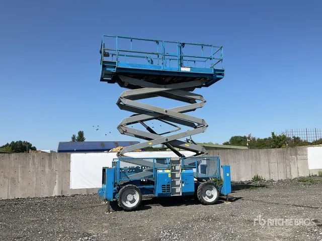 2008 Genie GS4390 4x4 Diesel Scissor Lift