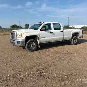 2015 GMC Sierra 2500 4x4 Crew Cab Pickup