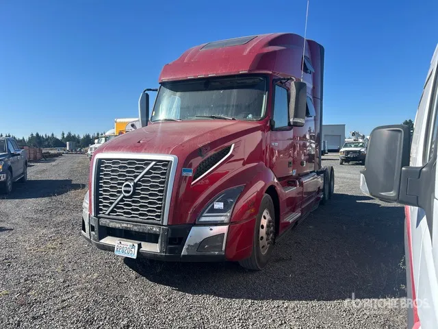 2023 Volvo VNL760 6x4 T/A Sleeper Truck Tractor (Inoperable)
