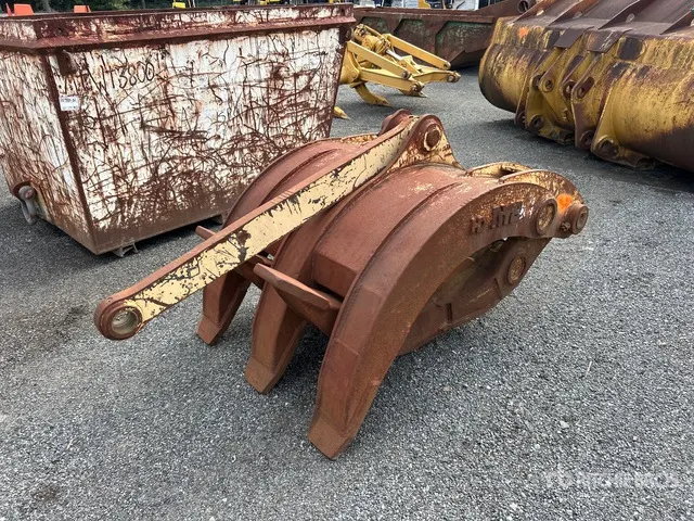 44 in Excavator Grapple