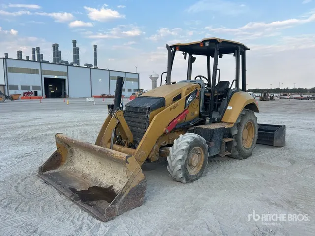 2018 Cat 415F2IL 4x4 Landscape Loader