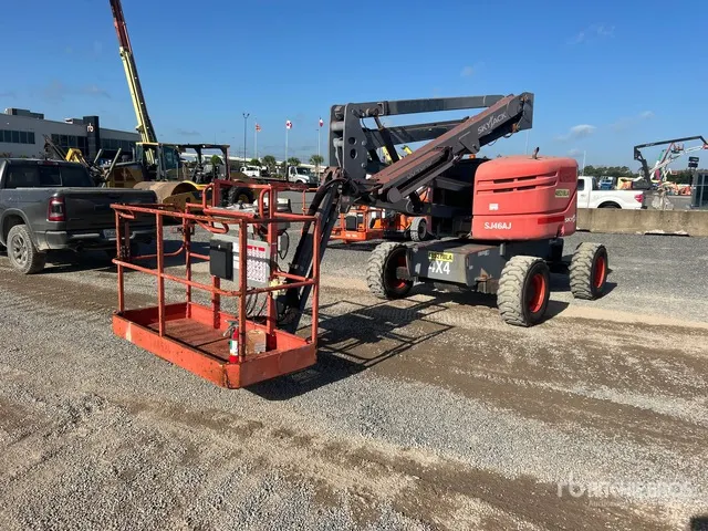 2017 Skyjack SJ46AJ 4WD Diesel Articulating Boom Lift