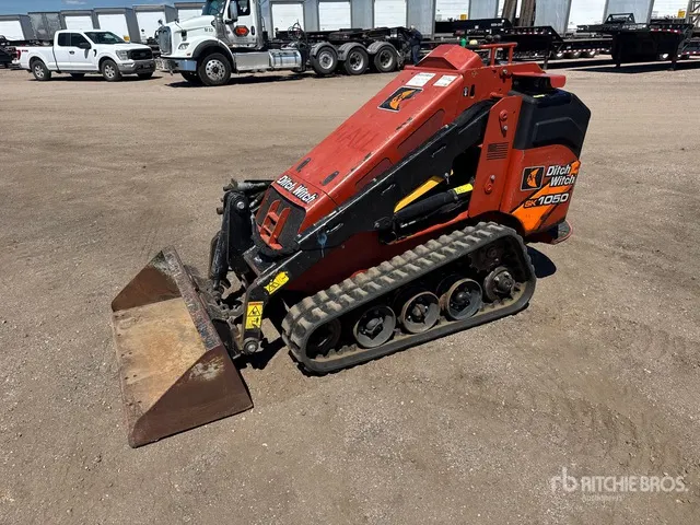2020 Ditch Witch SK1050 Mini Compact Track Loader