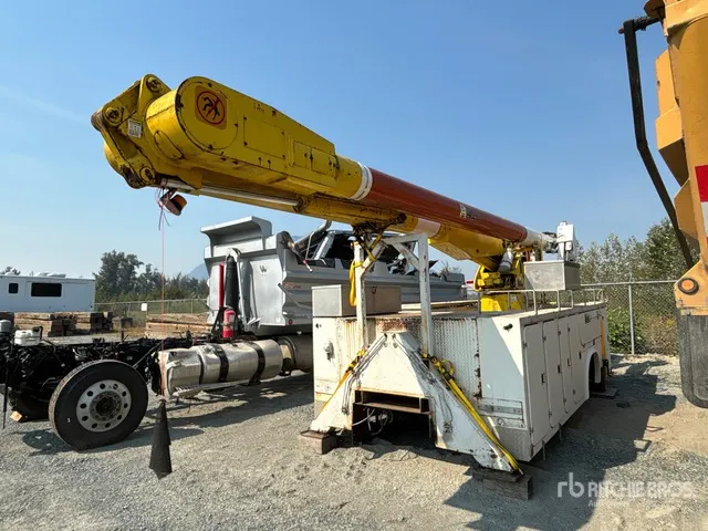 Altec AM755H Articulating Bucket Truck Body and Boom
