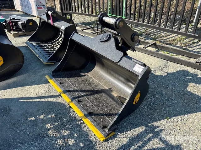 2026 Dynamic Entities 60 in Q/C Hydraulic Tilting Excavator Bucket - Fits Cat 311/312/313/314 Kobelco 140 Deere/Hitachi ZX120/135 Case 130/135, Doosan