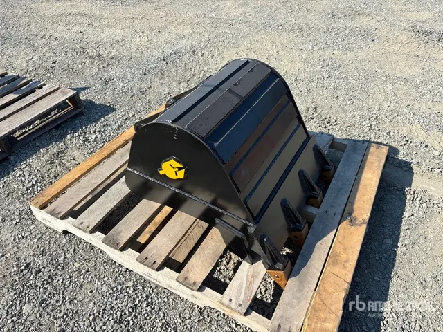 Dynamic 35CL 23 in Q/C Digging Excavator Bucket (Unused)