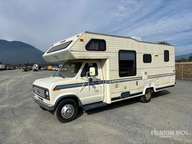 1988 Ford E-350 Sterling Series Motor Home