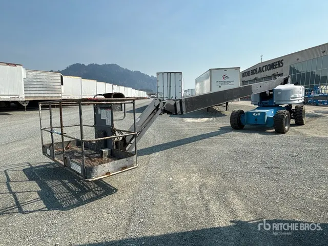 2004 Genie S-85 4WD Dual Fuel Telescopic Boom Lift