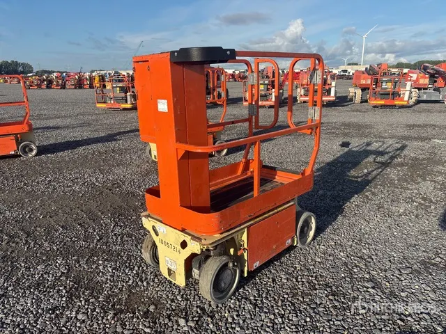 2013 JLG 1230ES Vertical Mast Lift