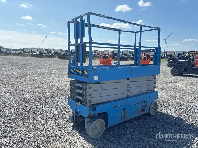 Genie GS-2632 Electric Scissor Lift