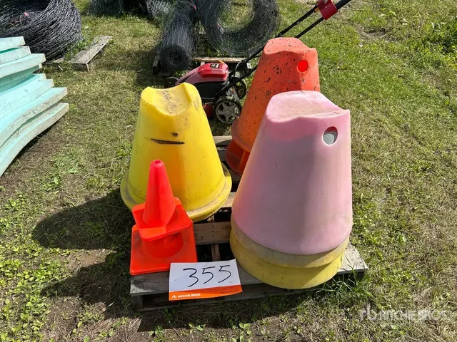 Quantity of (7) Pipe Stand